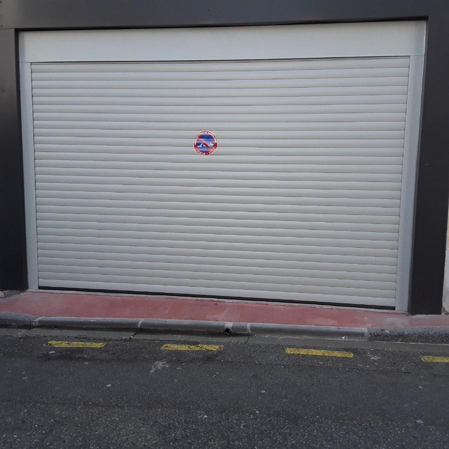 Maison De Ville Avec Garage Et Terrasse Lourdes Eksteriør bilde