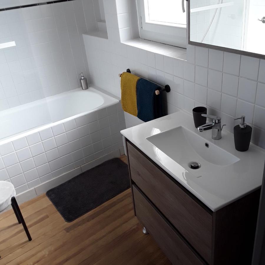 Maison De Ville Avec Garage Et Terrasse Lourdes Eksteriør bilde