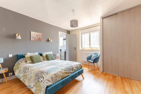 Maison De Ville Avec Garage Et Terrasse Lourdes Eksteriør bilde